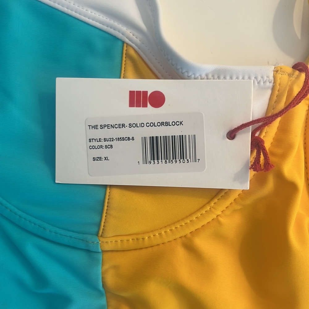 SOLID&STRIPED SPENCER SWIMSUIT - Picture 3 of 5